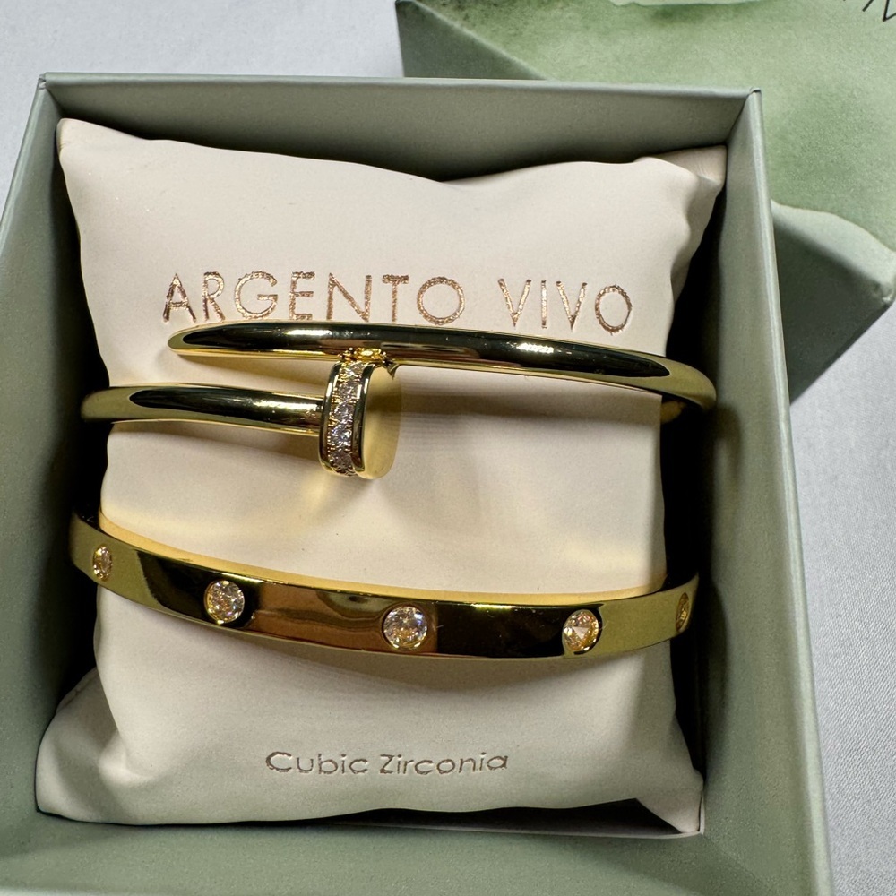 NIB Argento Vivo Gold Cubic Zirconia Bangles. Gorgeous Cartier vibes